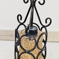 Lampadario luce in ferro battuto nero vetro ocra 