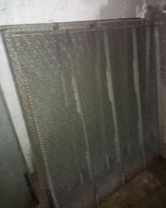 Ricambi crivelli o vagli mietrebbia Laverda M 132