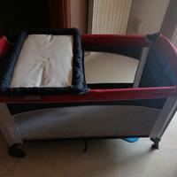 lettino da campeggio con materasso