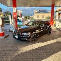 Bmw 116i SPORT PERFORMANCE OK NEOP promo