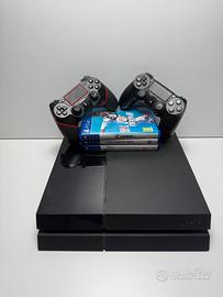 Console Sony ps4 fat nera completa ed in ottime co