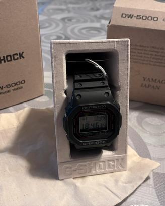 G-SHOCK DW-5000R-1AER