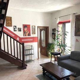 Appartamento di 180 m² con 5 locali a Vercelli