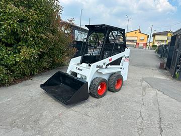 P174 - Minipala 13 q Bobcat 453 TARGATA