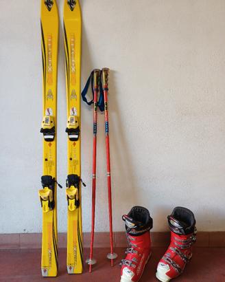 Sci + scarponi + bastoncini