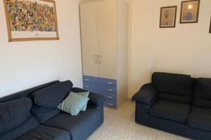 Stanza per studentesse in via Amendola