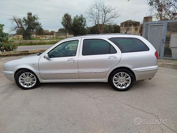 Lancia lybra Emblema 