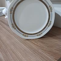 12 piatti piani  filo oro fine porcella tedesca