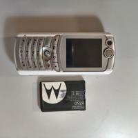 Motorola E770 + Batteria + Cavetto + Caricabatt