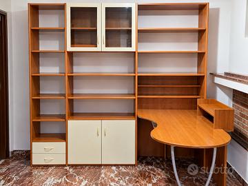 Libreria componibile con scrivania angolare