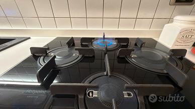 Hotpoint Piano 4 fuochi in Ghisa
