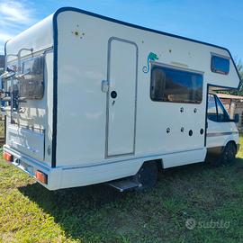 Camper rimor 5 posti letto