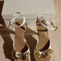 Scarpe aperte con tacco N.37 