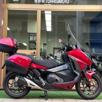 Honda Integra 750 tuo a soli 76€