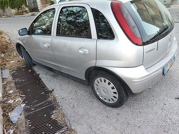 opel corsa 1.3 dtci   diesel 70cv