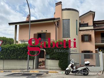 Villa a schiera Caserta [Cod. rif 3332928VRG]