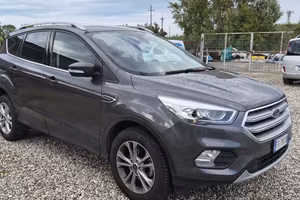 Ford Kuga 1.5 BENZINA 2018 88.000 km