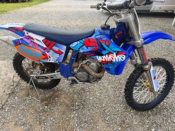 Yamaka yz 250