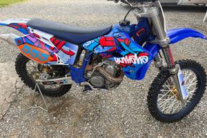 Yamaka yz 250