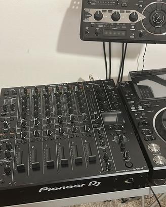 Pioneer cdj 3000 Mixer V10LF Pioneer Rmx 1000