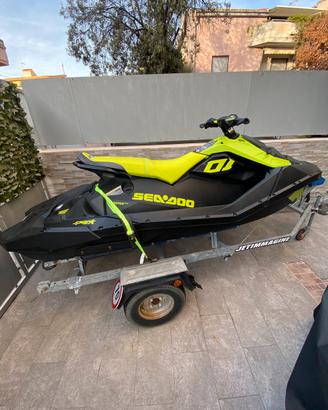 Moto d’acqua SEA DOO SPARK TRIXX
