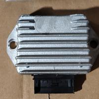 Regolatore di tensione Piaggio
