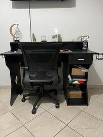 Scrivania nera professionale