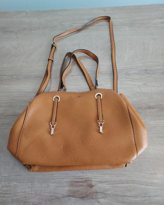 Borsa a spalla con tracolla