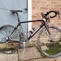 Bici da corsa in carbonio