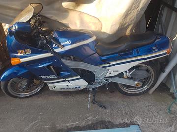 Kawasaki ZX 10 Tomcat 
