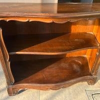 Mobiletto basso per soggiorno