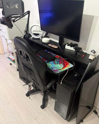 Pc con monitor