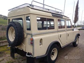 Land Rover Defender 4X4