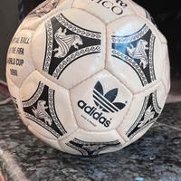 Pallone Etrusco Unico 1990