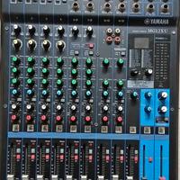 Mixer Yamaha mg12xu