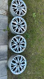 Cerchi in lega Giulietta