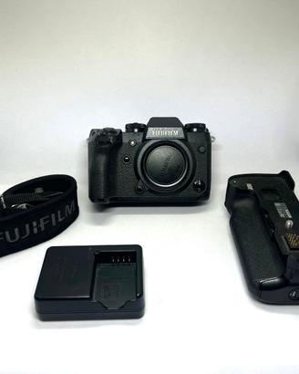 Fujifilm xh1 + PowerGrip Verticale, Caricabaterie,