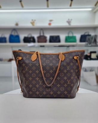 Louis Vuitton Monogram Neverfull