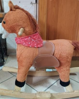 Cavallo dondolo legno
