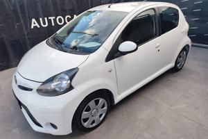 Toyota Aygo 1.0 BENZINA NAVIGATORE DI SERIE