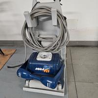 Pulitore per piscina