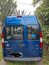 Fiat doblò per trasporto carrozzine