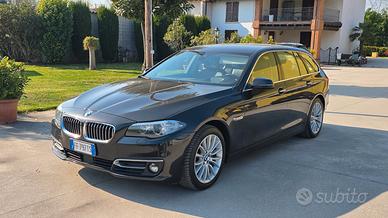 BMW 530 LUXURY 258 CV AUTOMATICA PARI AL NUOVO