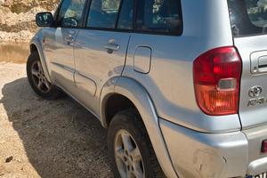 TOYOTA RAV 4