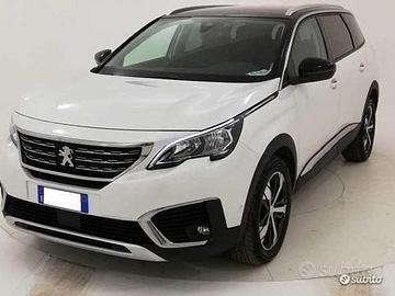 Peugeot 5008 suv 2018 ricambi