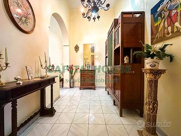 S2 appartamento in corte con cortiletto