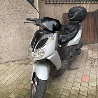 Aprilia Sportcity 200