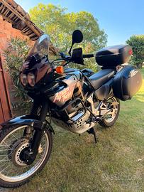 Honda africa twin rd07a 750