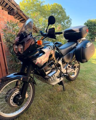 Honda africa twin rd07a 750