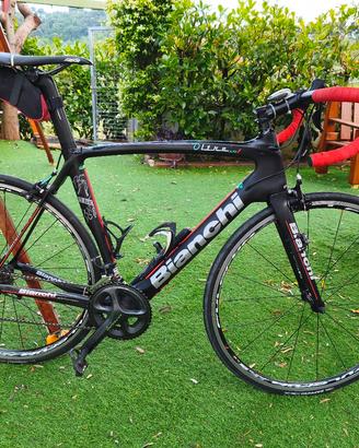 bicicletta corsa Bianchi Oltre XR1 Carbon – Shiman